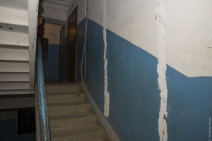 Жители дома на ул. Измайлова: «Пока УК и водоканал спорят, у нас из туалетов бьют фонтаны»