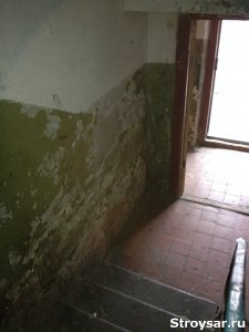 Жильцы дома «АТСЖ Ленинского района»: «Мы не видели ремонта 30 лет»