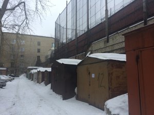 Кировская администрация пообещала жителям помощь в сносе заброшенных гаражей