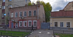Дом-сосед здания администрации Фрунзенского района снесут