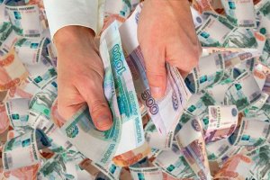 Саратовец обманул чиновников на 1,5 миллиона рублей