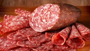 Мясокомбинат «Юбилейный» закрыт из-за вируса АЧС в колбасе