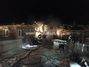 В Дубках Саратовского района на пожаре погибли двое детей