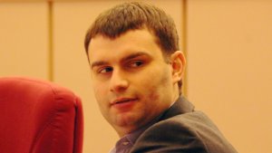 СМИ: Александр Гайдук покидает облдуму