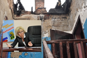 Дом погорельцев из Балашова не восстановят к обещанному сроку