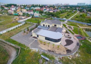 «Фазенда Алешиных»: особняк, бассейн, шашлычная и все это за 100 млн рублей
