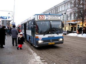 Автобусы Саратова начнут работать до часу ночи