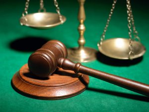 Арбитражный суд в Саратове впервые аннулировал лицензию УК