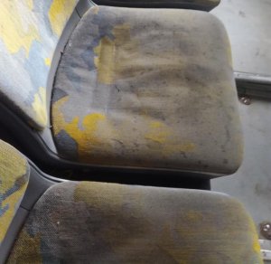 Горожане возмущены грязью в саратовских автобусах