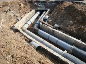 КВС: Переложено 724 метра аварийного водопровода по ул. Антонова