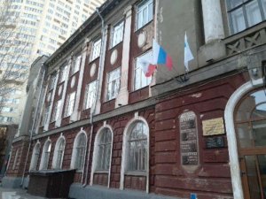 Володин обещает отреставрировать здание «школы героев»