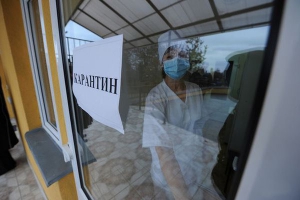 В больницах Саратова введен масочный режим