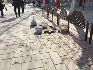 На проспекте Кирова уничтожают ливневки