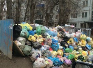 После увеличения тарифа на вывоз мусора Балаково «утонул» в отходах