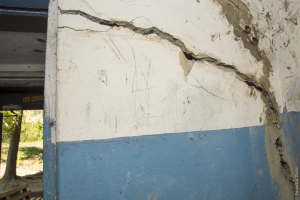 Жители дома на ул. Измайлова: «Пока УК и водоканал спорят, у нас из туалетов бьют фонтаны»