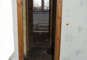В ветхом доме на ул. Орджоникидзе, 9, три этажа залило кипятком. Отопления нет