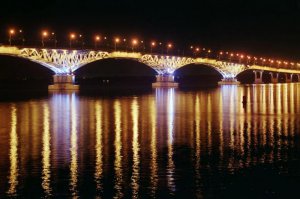80-летие Саратовской области. Мост «Саратов-Энгельс» украсят светильниками и флагами