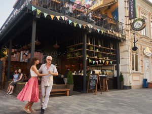 Кафе и ресторанам могут разрешить работу летних веранд