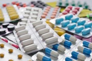 Власти признали дефицит лекарств в аптеках