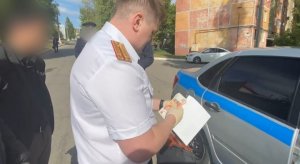 Водитель пытался откупиться от полицейского 15-ю тыс. рублей