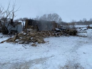 В Татищевском районе на пепелище сгоревшего дома обнаружены останки хозяйки