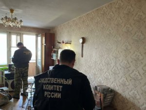 В квартире на Хользунова обнаружен труп с кровоподтеками. Проводится проверка