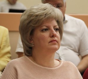 Мокроусова предлагает упразднить должности первого зама и председателей трех комитетов