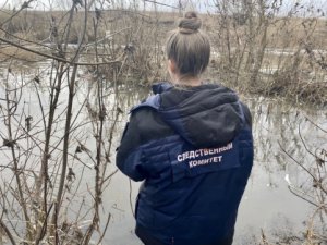 В Ртищевском районе в реке обнаружено тело неизвестного мужчины
