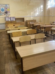 В лицее №107 прорвало трубу с кипятком