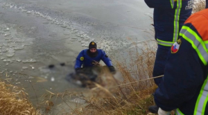 В Балашове мужчина провалился под лед и утонул