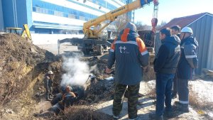 В праздничный день десятки домов в Ленинском районе остались без горячей воды и отопления