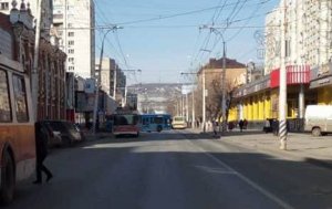 Обесточка заблокировала улицу Московскую
