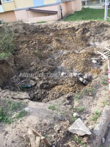 Саратовцы: коммунальщики 2 недели не могут заделать ямы после вскрышных работ