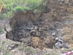 Саратовцы: коммунальщики 2 недели не могут заделать ямы после вскрышных работ