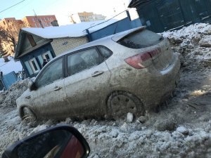 Автомобили в «ледяном плену»