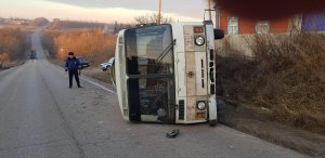 Прокуратура: водитель перевернувшегося автобуса был пьян