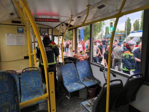 На 1-й Дачной в ДТП попал троллейбус, пострадали 9 человек
